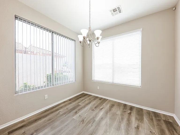 20972 N 84th Ln — Photo 5