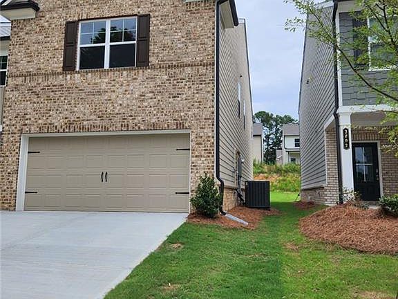 4th image of 3792 Dover Run Ln