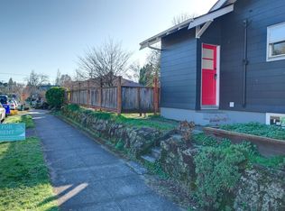 5144 NE Flanders St #B, Portland, OR 97213