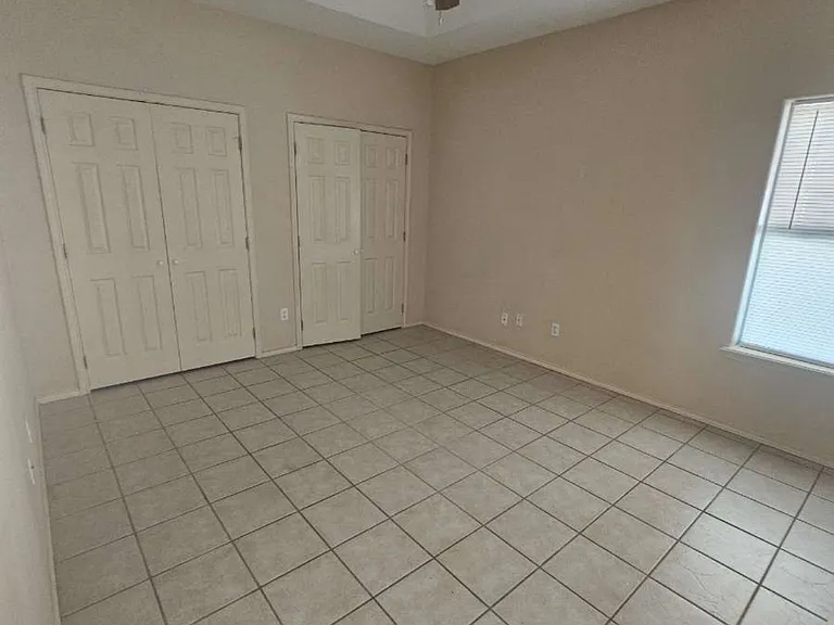 1012 Cedarwood Dr #3 — Photo 9