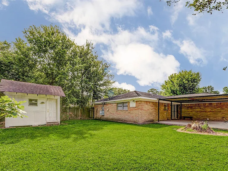 6751 Richwood Rd — Photo 5