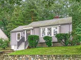 28 Henry St, Winchester, MA 01890
