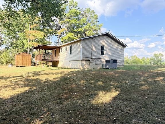 3rd image of 155 Dickson Rd