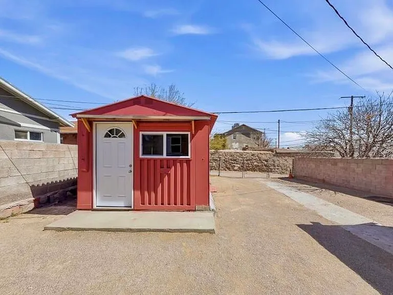 816 N Estrella St — Photo 8