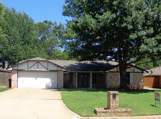 3310 Spencer Rd, Duncan, OK 73533