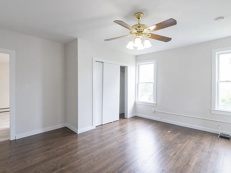 111 Roosevelt St #2 — Photo 7