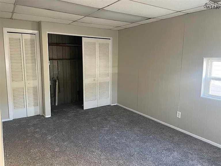 3310 Sherwood Ln — Photo 2