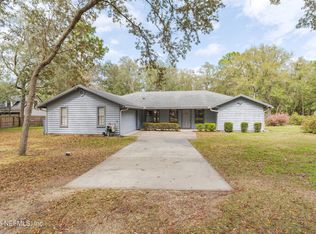 4334 Chokeberry Rd, Middleburg, FL 32068