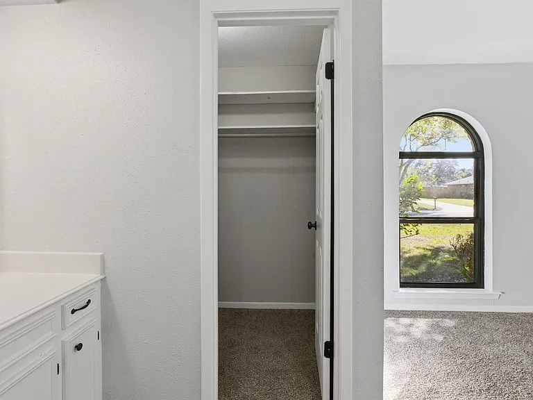 3721 Avenue R — Photo 31