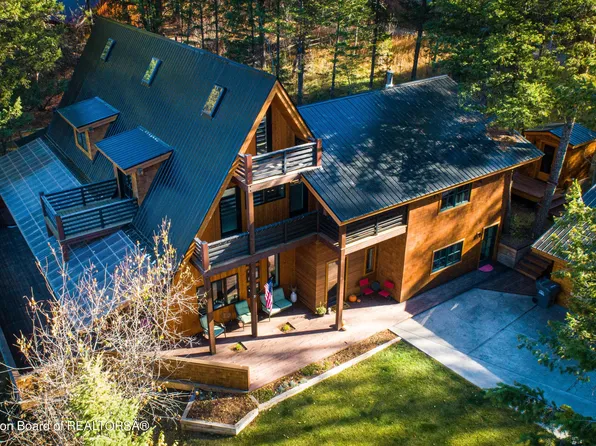794 Terrace Dr, Alpine, WY 83128