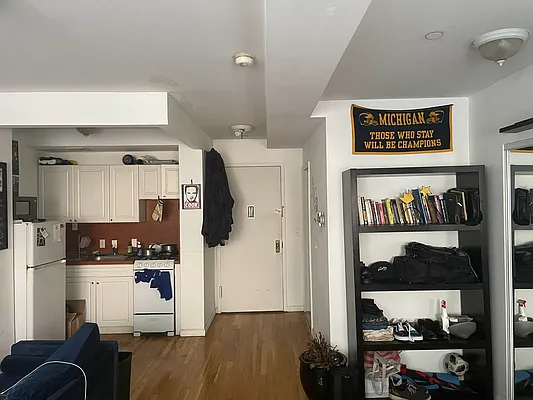 Rented by Ink Realty Services LLC | media 2
