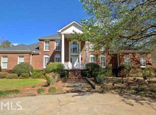 569 Tyrone Rd, Tyrone, GA 30290