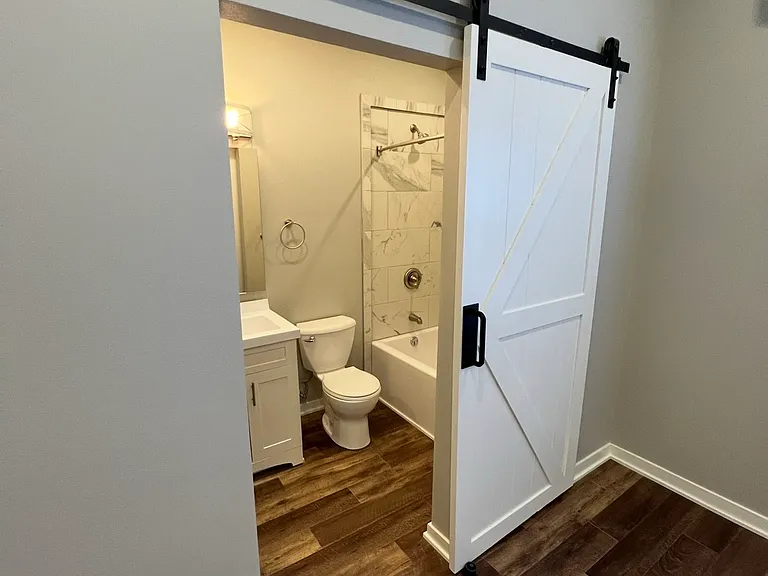 810 S 12th St #8 — Photo 10