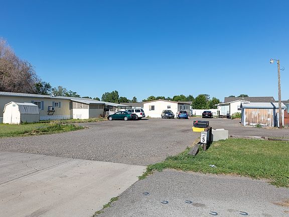 4th image of 547 S Billings Blvd