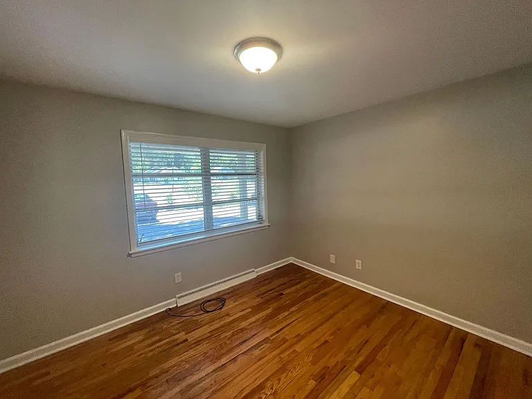 SH302-Chamberlain Oaks Apartments (CHO) — Photo 25