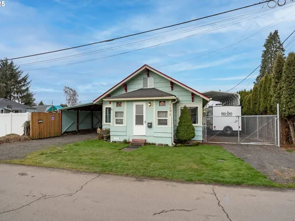 1201 S 9th Avenue, Kelso, WA 98626