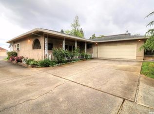 935 El Oro Dr, Auburn, CA