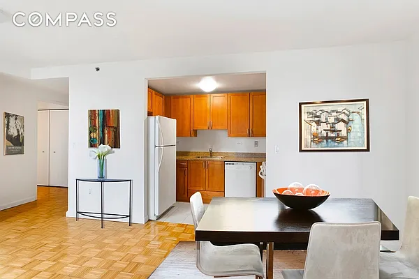 Rented by Compass | media 39