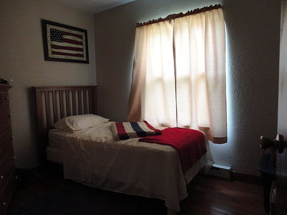 3rd image of 2977 Craven Dr