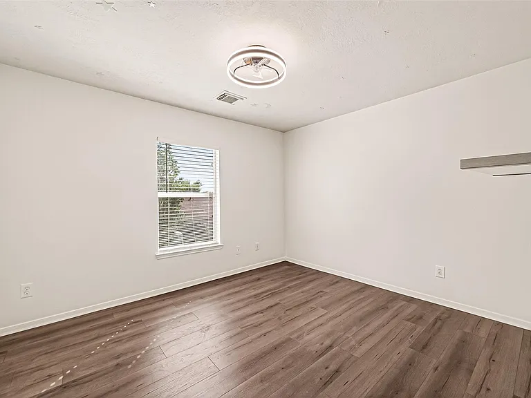 25135 Florina Ranch Dr — Photo 28