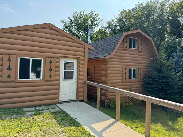 1670 Log Cabin Ln, Waterville, IA