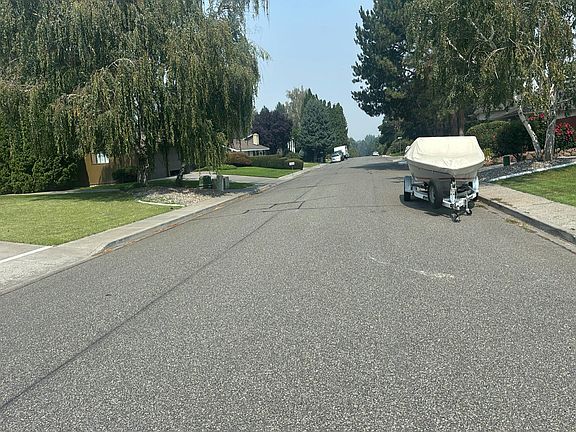 4th image of 2121 Sheridan Pl