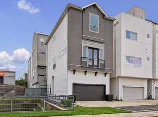 5912 E Post Oak Ln, Houston, TX 77055