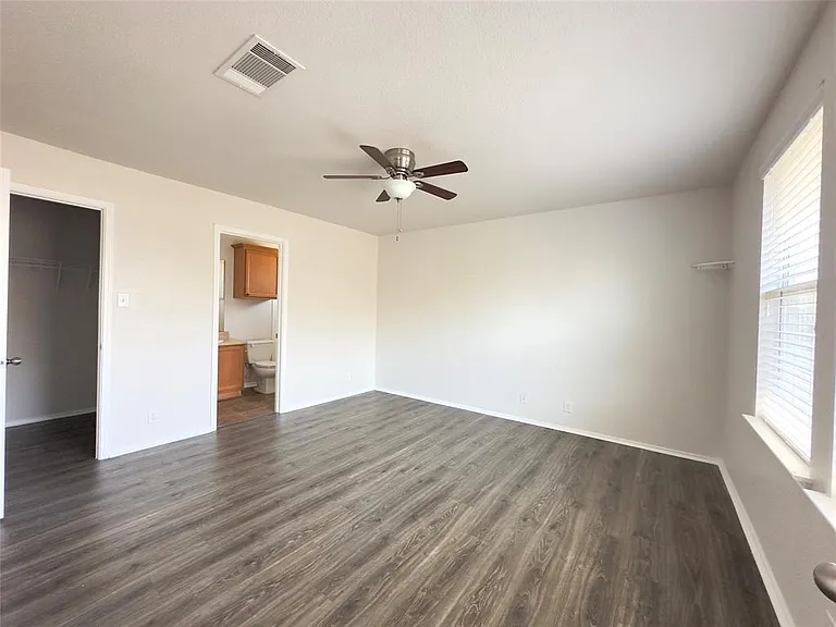 513 Rolling Oak Dr — Photo 14