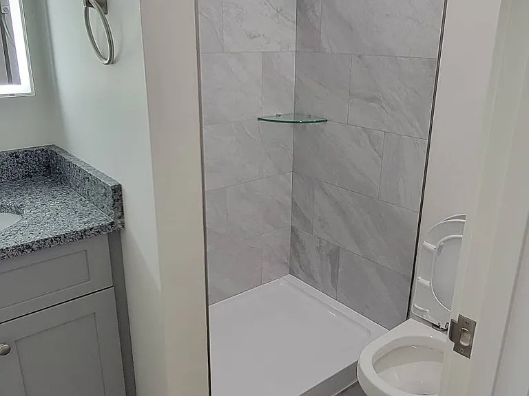 24 Jackson St #33 — Photo 4