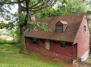216 Welker St, Jeannette, PA 15644