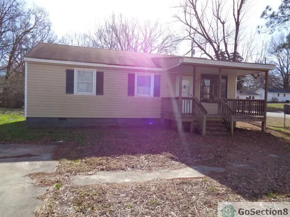 2714 Boston St, Hopewell, VA 23860
