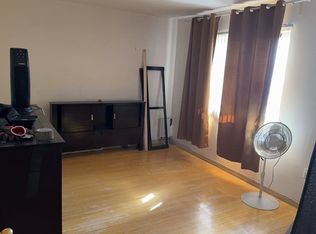 1843 119th St FLOOR 2, College Pt, NY 11356