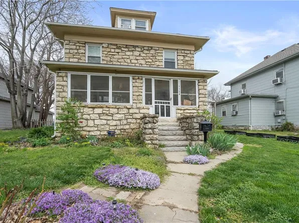 9504 E Independence Ave, Independence, MO 64053