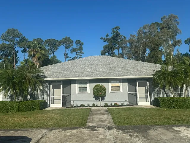19088 Miami Blvd