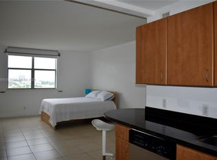 401 69th St APT 1003, Miami Beach, FL 33141