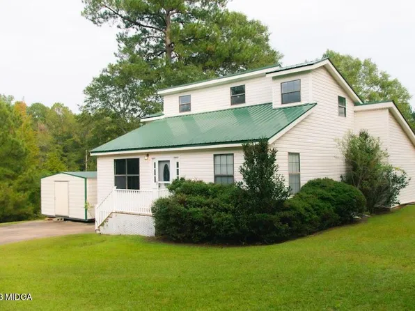304 Willow Oak Dr E, Gray, GA 31032