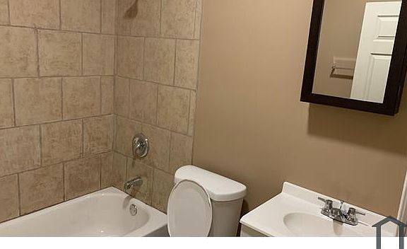2nd image of 1234 S Sawyer Ave #1