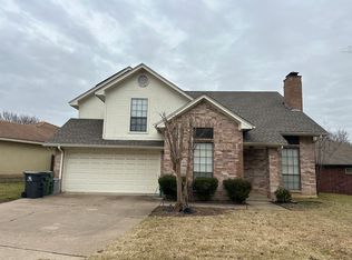 5731 Sterling Green Trl, Arlington, TX 76017