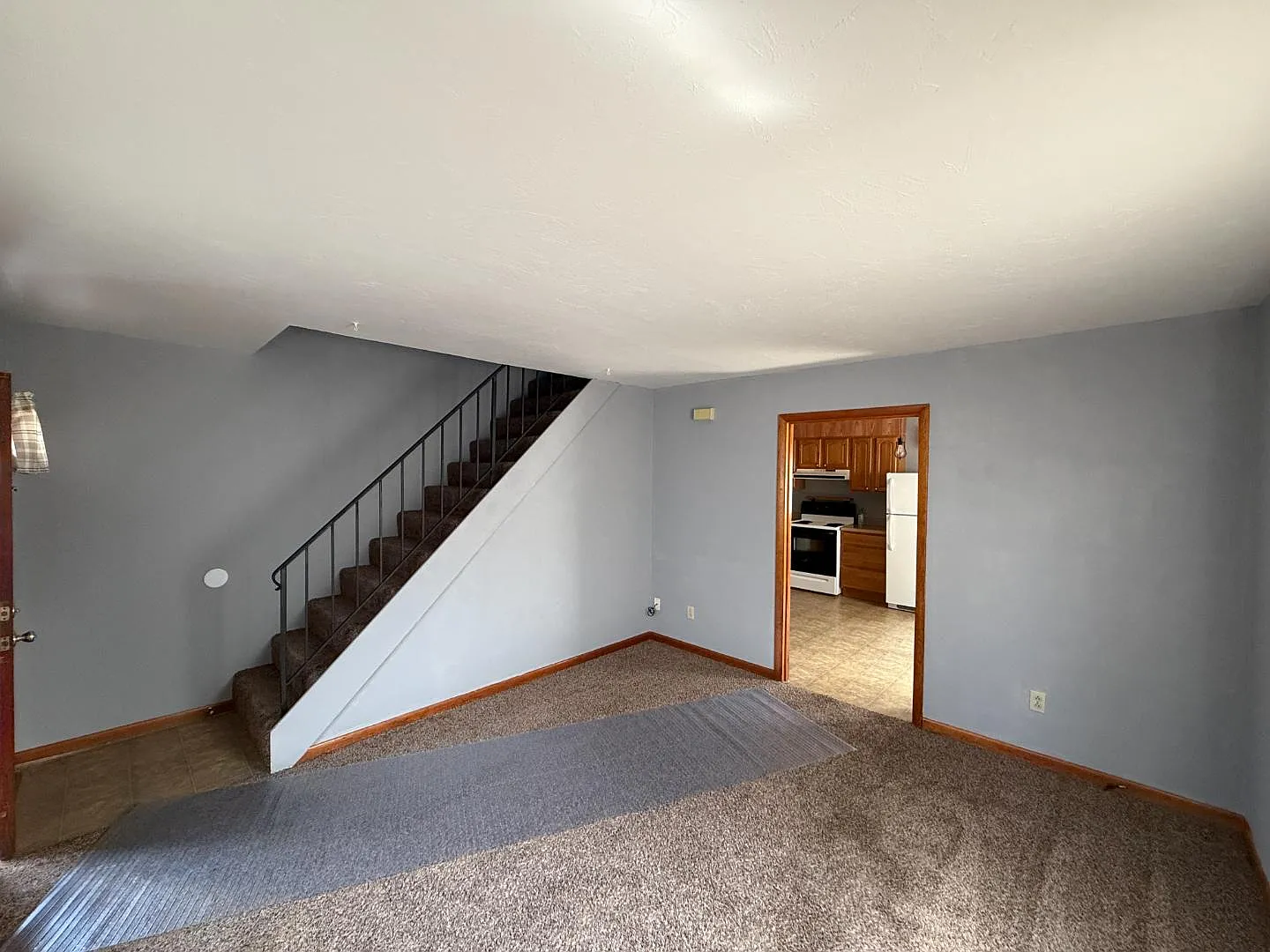 1746 Morningside Dr - 1746 Morningside Drive — Photo 3