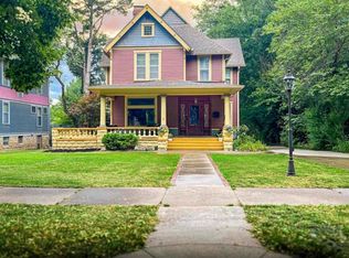 411 SW Woodlawn Ave, Topeka, KS 66606