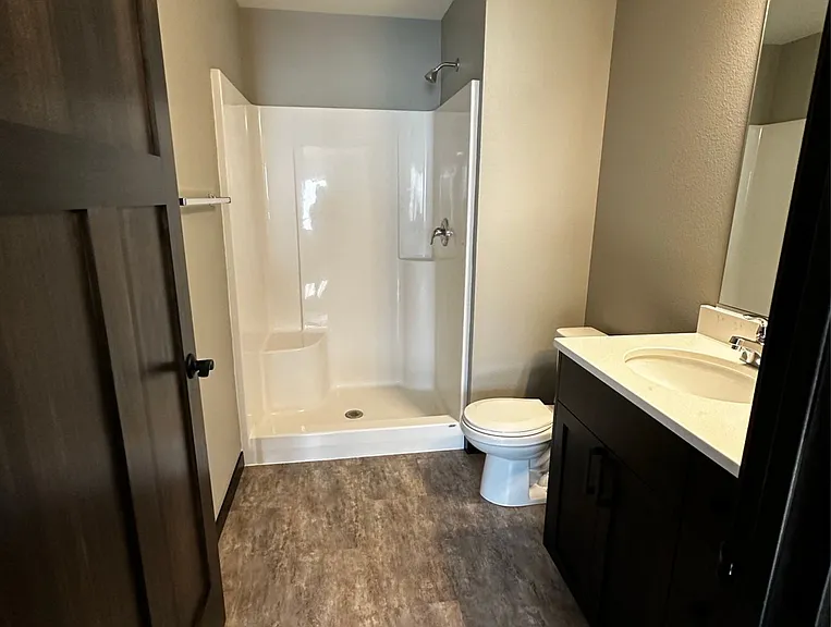 1614 Keanan Ln — Photo 10