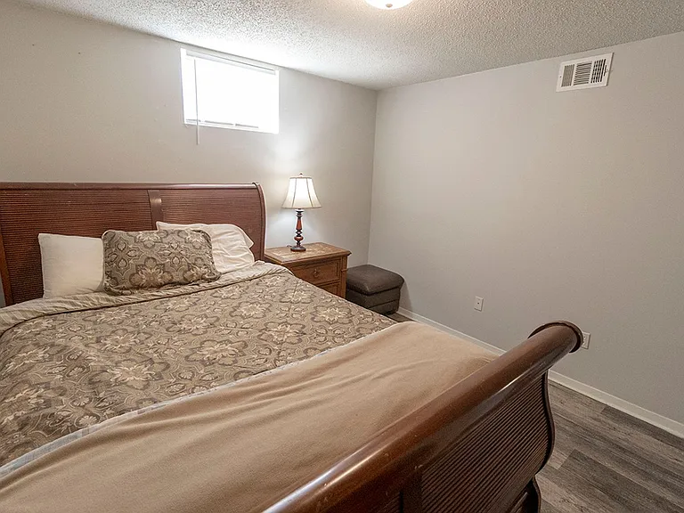 201 Wheaton Ct — Photo 22