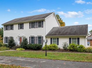 2826 Gracefield Rd, Silver Spring, MD 20904