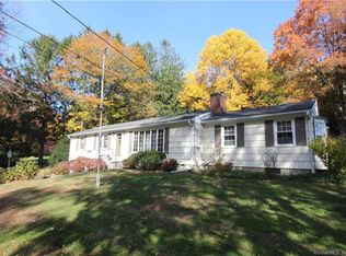 157 Walnut Tree Hill Rd, Shelton, CT 06484