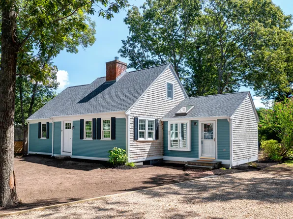 53 Monument Neck Road, Bourne, MA 02532