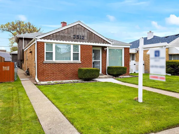 3512 Ernst St, Franklin Park, IL 60131