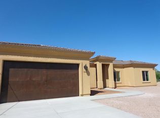 944 Zinia Ct, Rio Rico, AZ 85648