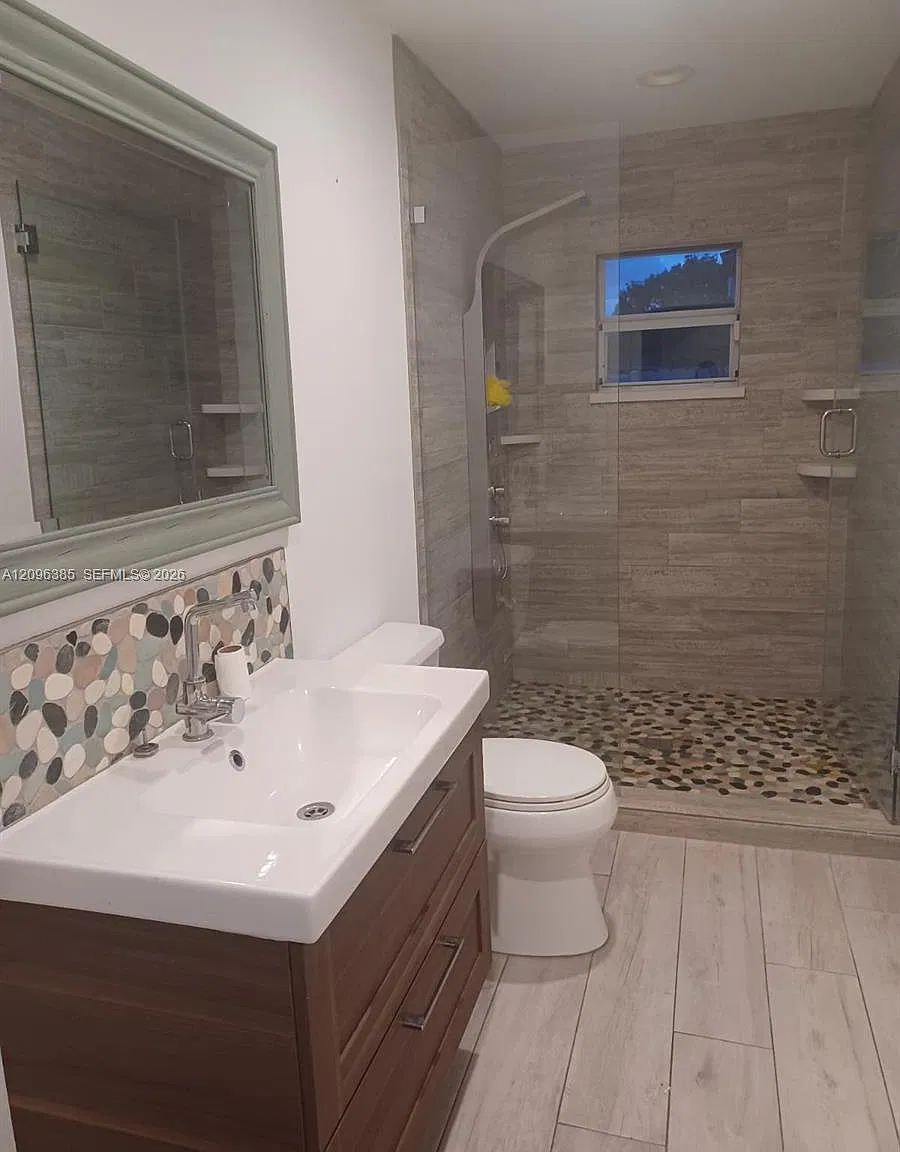 Cedar Creek 2nd Addn — Photo 4