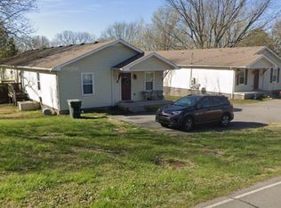 114 W Hillcrest Dr, Springfield, TN 37172