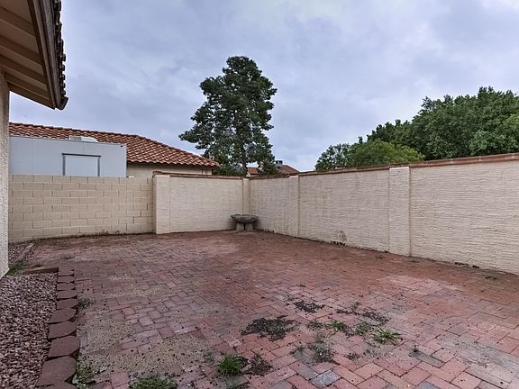 5th image of 5428 W North Ln